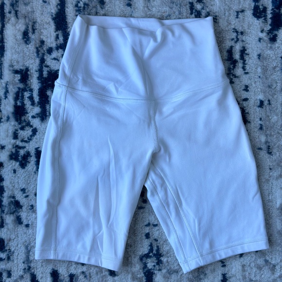 lululemon athletica Pants - Lululemon White Align Short 8"